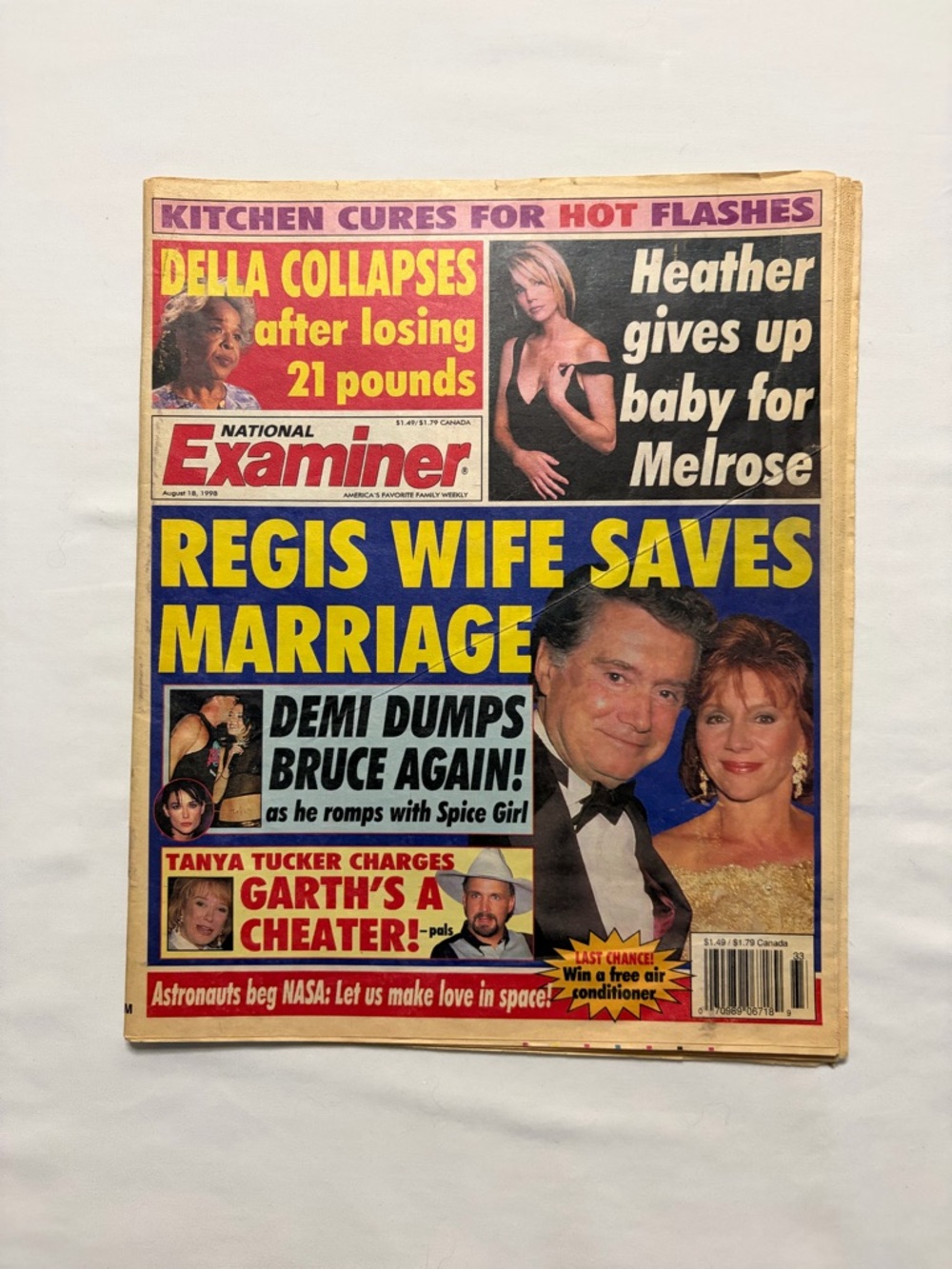 National Examiner Vintage August 18, 1998 Della, Heather, Regis, And More Issue
